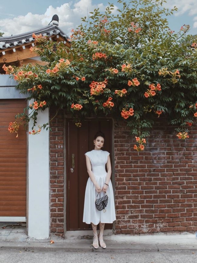 Dàn hot girl đời đầu ở ngưỡng tuổi 30: Người có nhà 100 tỷ, kẻ tài sản triệu đô-8