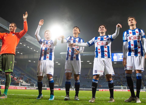 Bình luận: Văn Hậu chơi trận ra mắt đội một Heerenveen, 5 phút ngắn ngủi mở ra tương lai tươi sáng-2