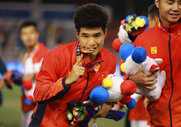 Không phải Quang Hải, Duy Mạnh hay Văn Hậu, đây mới là cầu thủ Việt có Instagram hot nhất hiện tại!-1