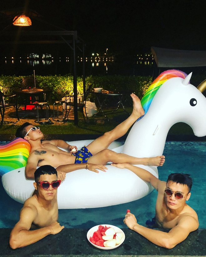 Không phải Quang Hải, Duy Mạnh hay Văn Hậu, đây mới là cầu thủ Việt có Instagram hot nhất hiện tại!-12