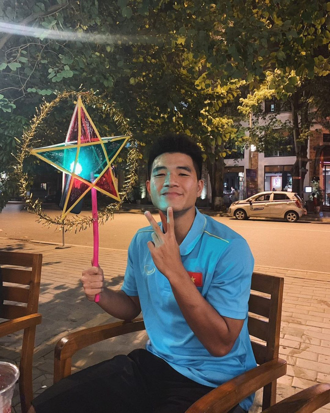 Không phải Quang Hải, Duy Mạnh hay Văn Hậu, đây mới là cầu thủ Việt có Instagram hot nhất hiện tại!-6