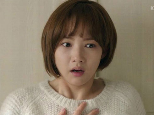 Chuẩn bị quà bất ngờ cho bạn trai, vừa cởi áo ra anh lao vào tát tím mặt-3