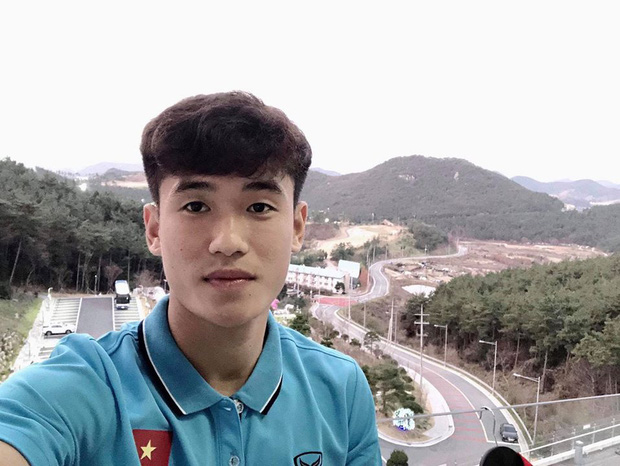 Dàn nam thần U23 Việt Nam khoe hình tập huấn ở Hàn Quốc: Một khi đã phải lòng thì đi đâu, làm gì xem cũng thích-7