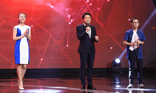 Giảng viên tiếng Anh chỉ ra lỗ hổng của Siêu trí tuệ-1