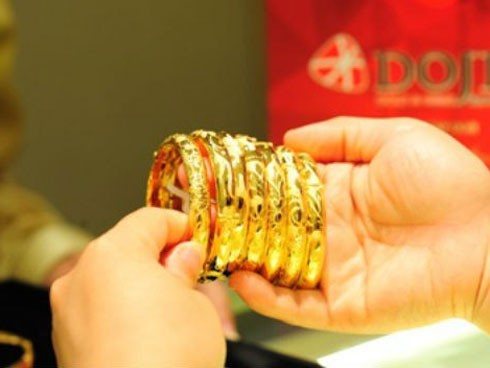 Giá vàng hôm nay 20/12, neo đỉnh cao bất chấp USD tăng mạnh-3