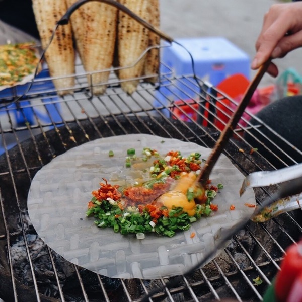 Bánh tráng nướng - món pizza phiên bản rẻ tiền hút khách ở Đà Lạt-10