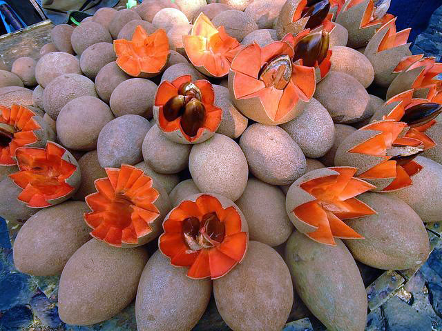 Những loại quả ruột đỏ khiến chị em chao đảo ngay khi xuất hiện-2