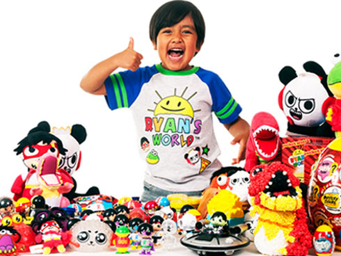 Hai đứa trẻ đứng đầu danh sách 10 ngôi sao kiếm đậm” nhất từ YouTube 2019-3