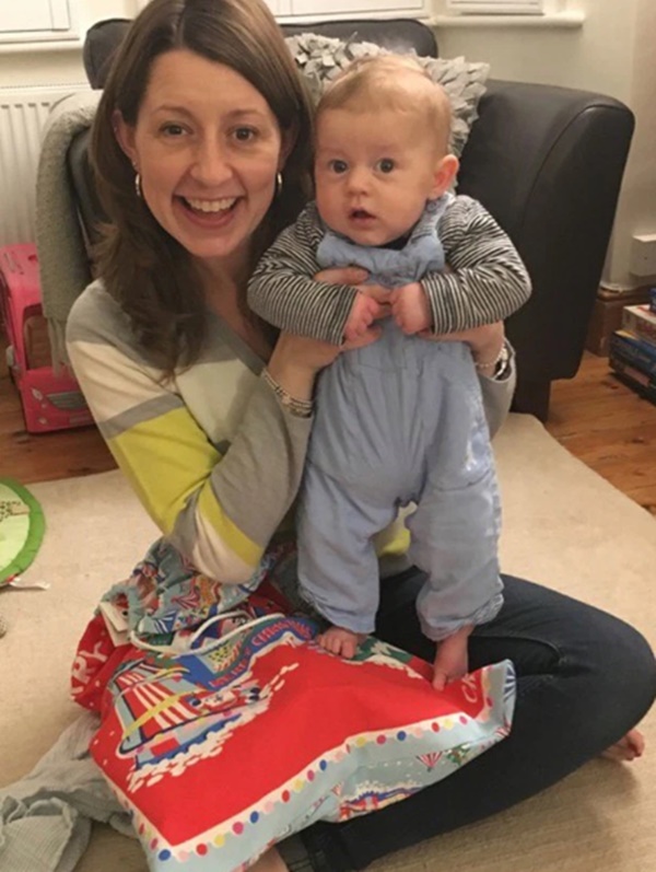 Bỏ qua dấu hiệu nhỏ khi đi vệ sinh, người phụ nữ phải cắt bỏ tử cung và đại tràng-1