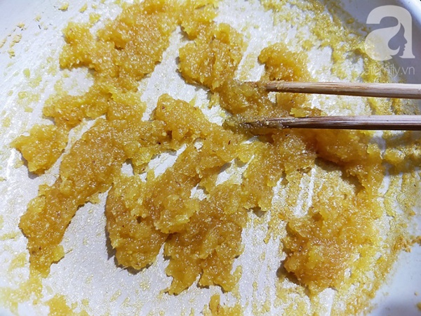 Học ngay cách làm kẹo dứa dẻo để chuẩn bị trổ tài dịp Tết thôi các mẹ ơi!-4