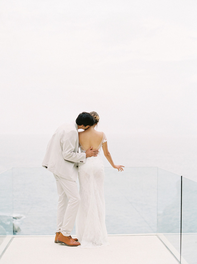 Ném lại nhẫn cưới kim cương 150 triệu ngay đêm tân hôn, gái ế tháo chạy khỏi nhà đại gia vì cuộc điện thoại trên sân thượng tiết kiệm cho anh mấy tỷ bạc còn gì-2