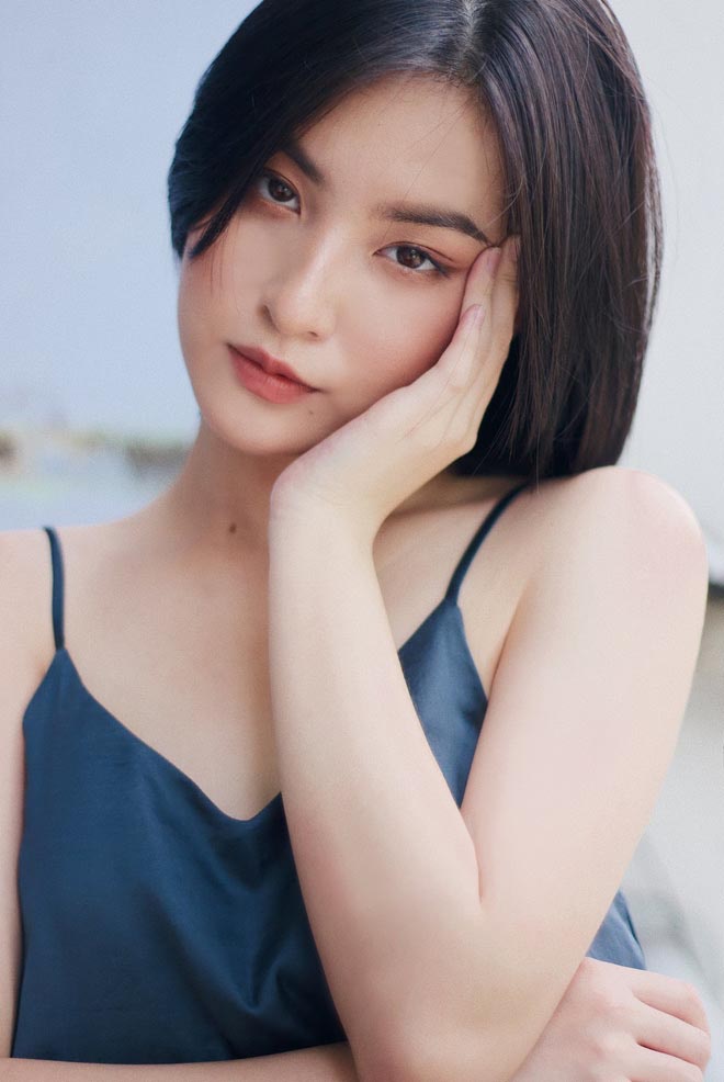 Vẻ đẹp hút hồn của MC VTV đang gây sốt” trong phim Mắt biếc-9