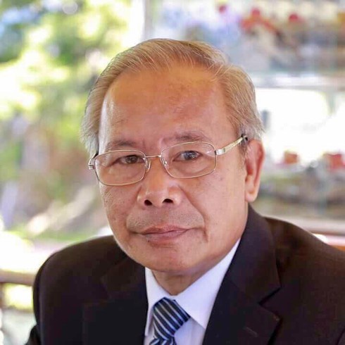 Phụ huynh tát giáo viên ở Đà Nẵng: Bố mẹ đang dạy con thói côn đồ-2