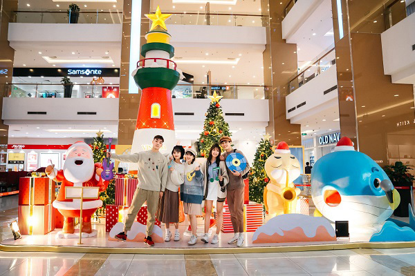 TTTM Vincom - điểm hẹn không thể bỏ qua mỗi mùa Giáng Sinh-5