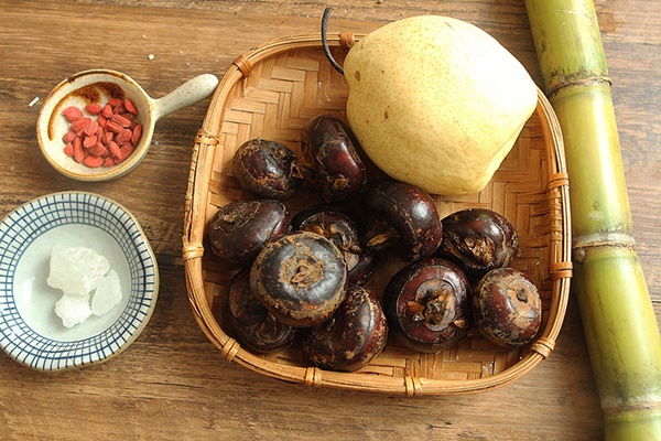 Mùa đông da khô, nấu ngay món chè dưỡng nhan để da luôn đủ ẩm căng mịn-1