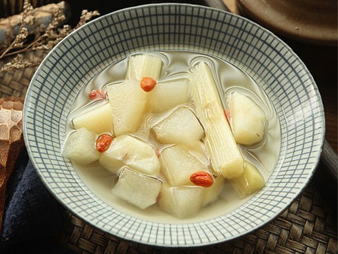 Mùa đông da khô, nấu ngay món chè dưỡng nhan để da luôn đủ ẩm căng mịn