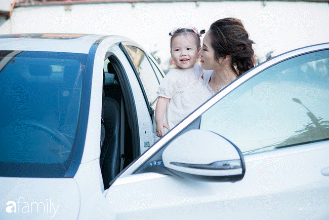 Mẹ đơn thân 31 tuổi với bản lĩnh biến sai lầm cuộc đời thành đúng: Vực lại cơ ngơi tiền tỷ sau đổ vỡ, chưa 1 lần mặc áo cưới vẫn hạnh phúc-2