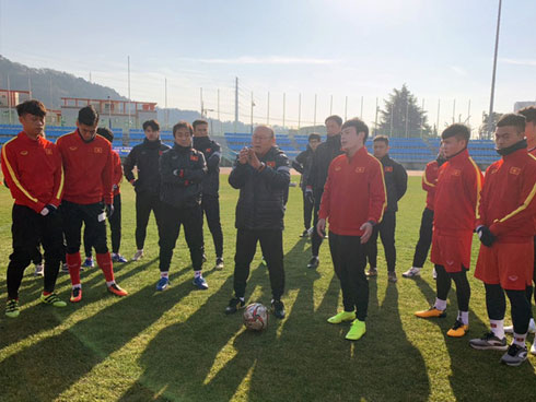 U23 Việt Nam thắng đội hạng 3 Hàn Quốc, fan nhầm tưởng Quang Hải ghi bàn vì chiêu của thầy Park-3