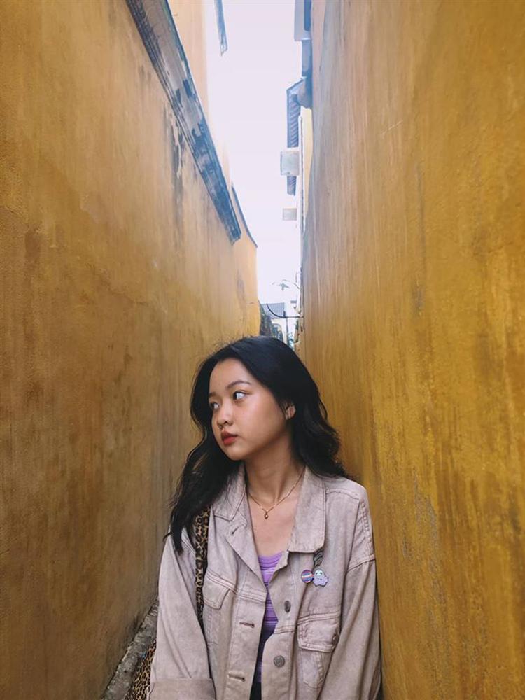 Ngỡ ngàng trước sự thay đổi nhan sắc của nữ chính Tôi thấy hoa vàng trên cỏ xanh: Từ thiên thần nhí đến thiếu nữ xinh đẹp với nguyên nét ngây thơ, ngọt ngào-11