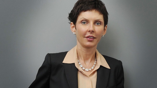 Giám đốc công ty cá độ thu nhập gấp 2.000 lần thủ tướng Anh-1