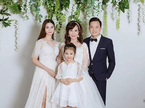 Bỏ 40 triệu sang tận nước ngoài chụp ảnh cưới, cặp đôi nhận kết quả chất ngất”, so sánh nhan sắc ngoài đời của cô dâu quả thật bất ngờ-9