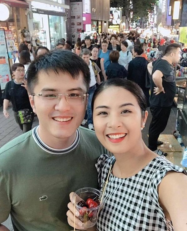 Hot: Lộ ảnh Hoa hậu Ngọc Hân bí mật làm lễ dạm ngõ với bạn trai nhiều năm?-4