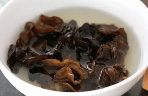 Mộc nhĩ rất bổ dưỡng nhưng ăn theo cách này không khác gì đầu độc chính mình-1