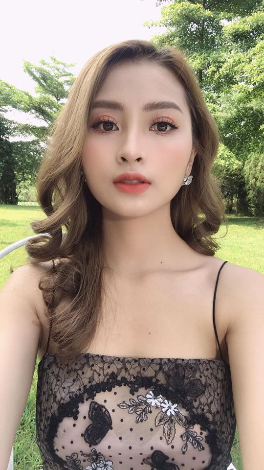 2 nữ MC của VTV không dùng tên thật khi lên sóng: Người xinh đẹp nuột nà, kẻ quen mặt đóng phim-3