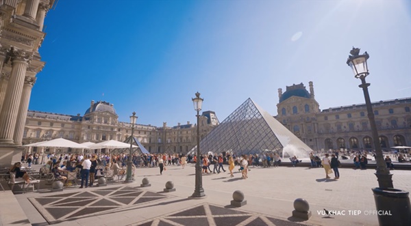 Vũ Khắc Tiệp và Ngọc Trinh đi hết 5 điểm sang chảnh nhất ở Paris: tiêu bao nhiêu tiền cho vừa?-2