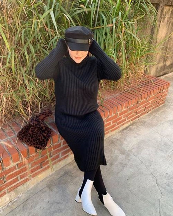 Cuối tuần mưa lạnh mà diện mấy set váy này đi chơi thì còn gì hợp bằng-4