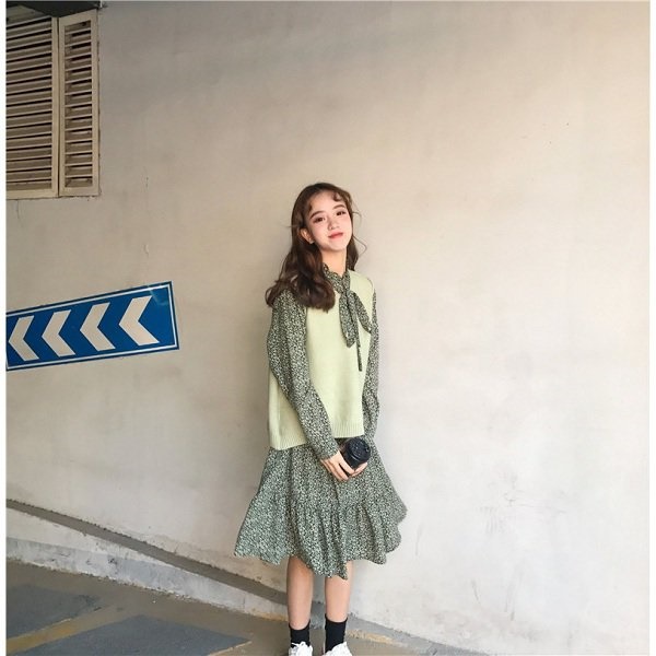 Cuối tuần mưa lạnh mà diện mấy set váy này đi chơi thì còn gì hợp bằng-16