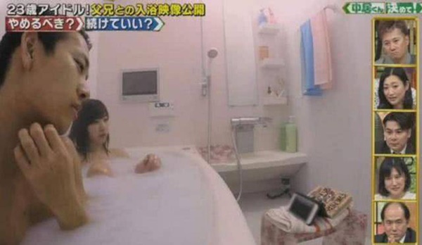 Điều gây sốc chỉ có ở showbiz Nhật: Girlgroup có dịch vụ giường chiếu, nữ idol 23 tuổi vẫn tắm chung với bố và hơn thế-6