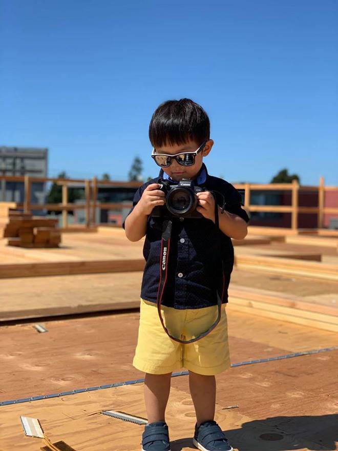 4 nhóc tỳ hot MXH 2019: Con Hà Anh được David Beckham khen, con Đan Trường sống cực sang chảnh-17