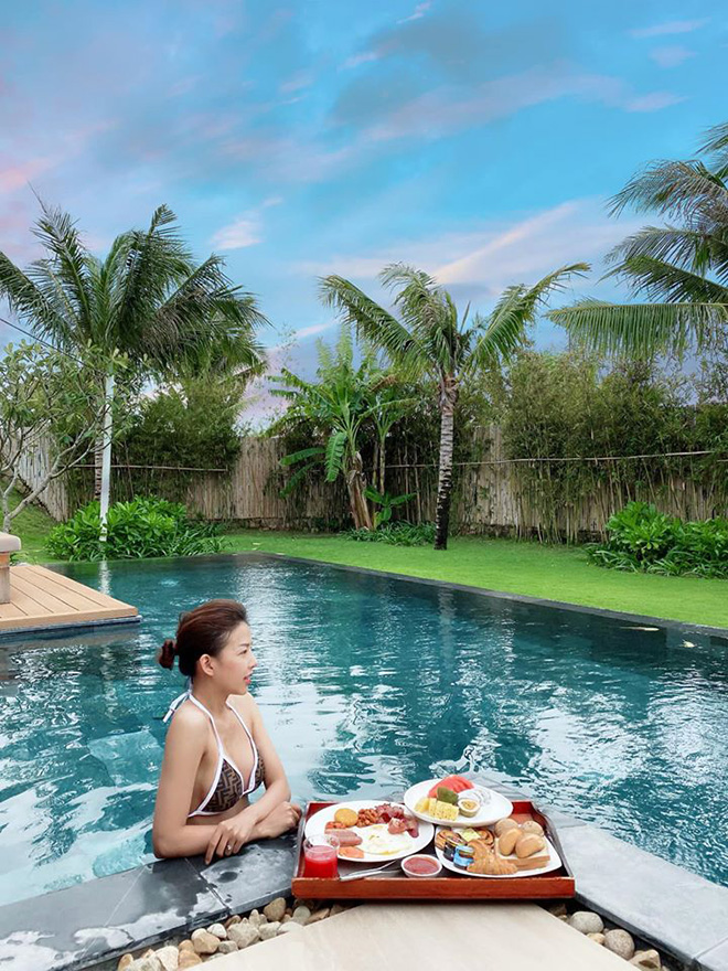 Vợ sắp cưới của Phan Mạnh Quỳnh nóng bỏng, sống sang chảnh cỡ nào?-11