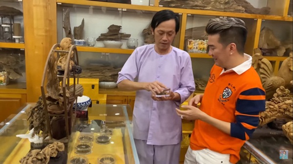 Hoài Linh dẫn Đàm Vĩnh Hưng lên phòng khoe gia tài trăm tỷ, khán giả choáng vì sự giàu có tột độ-4