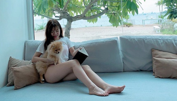 Bị anti-fan xúc phạm bằng từ ngữ tục tĩu, Yến Xuân - bạn gái Văn Lâm tuyên chiến: Chặn hết nick ảo, tặng thêm dầu gió bóp tay cho anh hùng bàn phím”-2