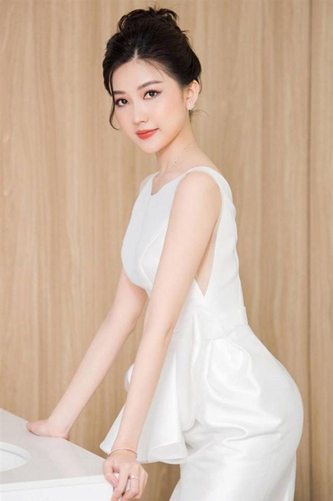 Trà Hoa hồng trên ngực trái khoe nhan sắc mong manh giữa ngày đông lạnh-4