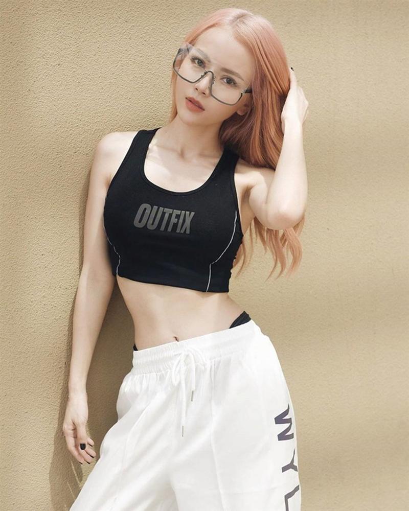 Nhan sắc bạn gái tin đồn của Ngô Kiến Huy-12