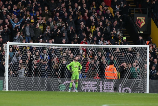De Gea sắm vai tội đồ, Man Utd thua sốc trước đội bét bảng tại giải Ngoại hạng Anh-5