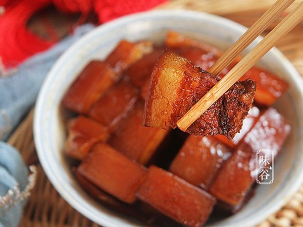 Mẹo kho thịt bằng nồi cơm điện đã ngon lại chẳng tốn nhiều công sức nấu-9