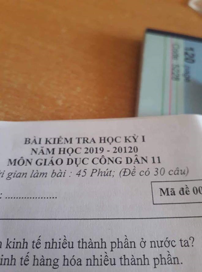 Loạt đề thi chứng tỏ thầy cô nghịch hơn cả học trò, có những đề còn gây lú-5