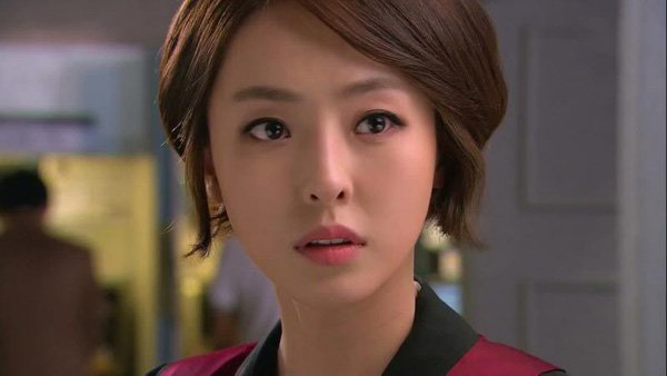 Hứa hẹn cưới về có nhà riêng, vừa thấy chồng hờ cười hềnh hệch tôi xách dép bỏ chạy-2