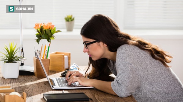 5 thói quen không lành mạnh đáng sợ hơn hút thuốc: Tiếc rằng nhiều người vẫn đang làm-1