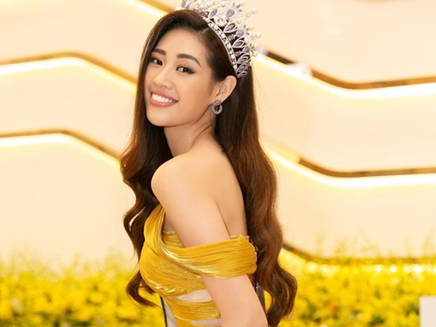 Người đẹp Tô Diệp Hà khoe hình thể gợi cảm trong bộ ảnh mới-10