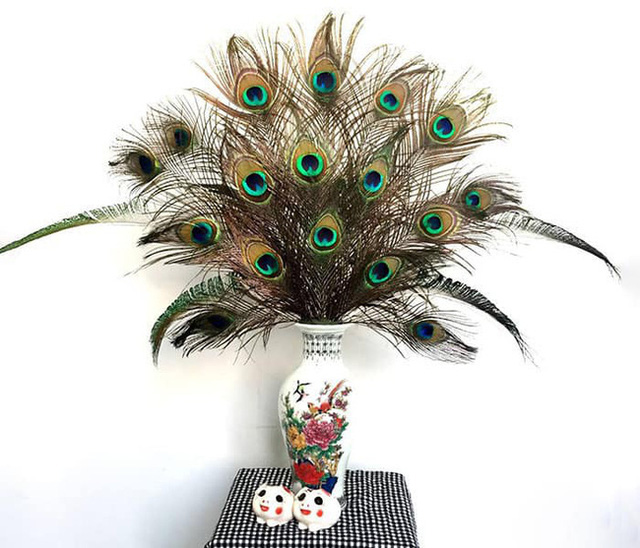 Những ngày sát Tết, lông công phong thủy bỗng trở thành trào lưu mua sắm mới được nhiều người săn tìm-5