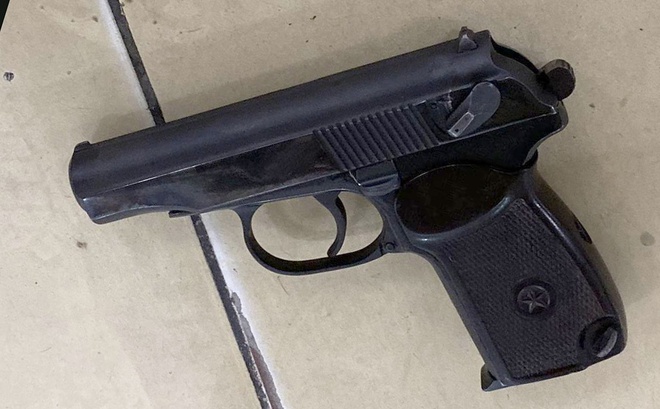 Giám đốc Bệnh viện Trưng Vương: Bệnh nhân mang súng vào tự tử-1