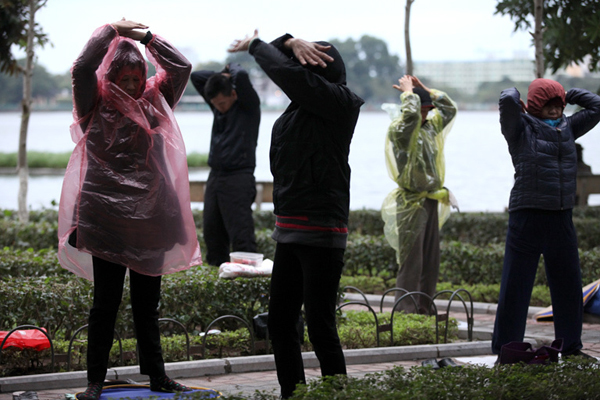 Bỏ ngay thói quen tập thể dục quá sớm, đột quỵ lúc nào không hay-1