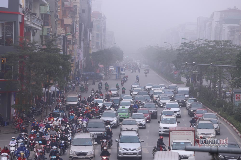 Mịt mù khắp nơi, không khí Hà Nội ở top 7 ô nhiễm nhất thế giới-8