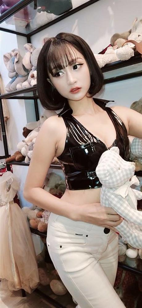 DJ bị đồn là vợ sắp cưới của Hiệp Gà tung bộ ảnh Noel mướt mắt-8