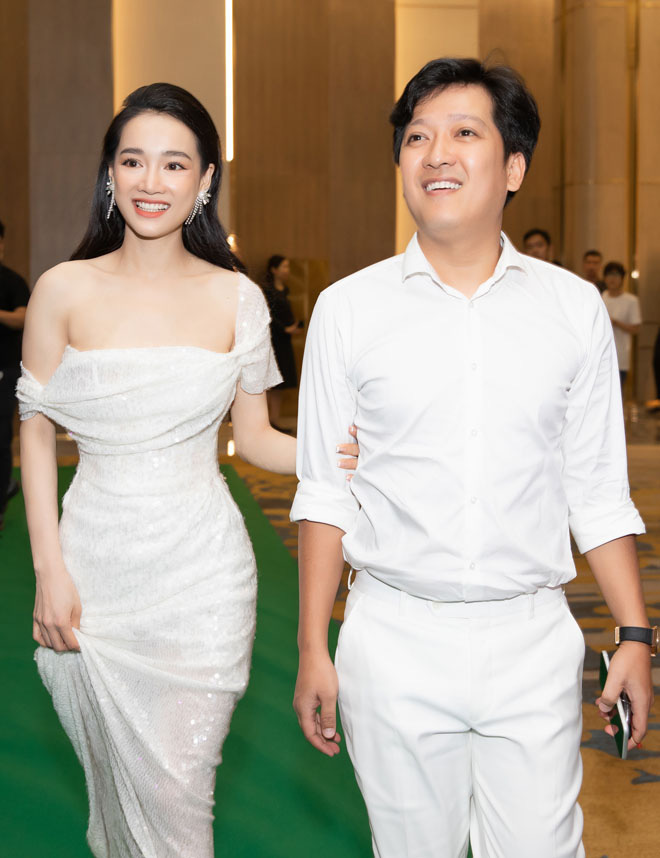 Giàu có, nổi tiếng nhưng cuộc sống hôn nhân của vợ chồng Trấn Thành - Hari Won kỳ lạ tới khó tin-3